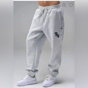 TLF Light Gray Women's Joggers, Medium